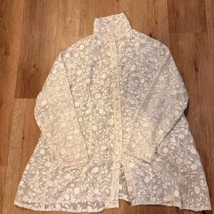 Krista Larson 100% silk long sleeve blouse